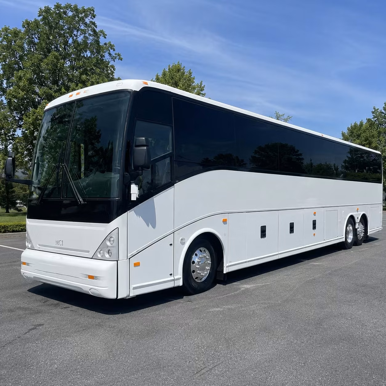 bus rental options for salinas trips