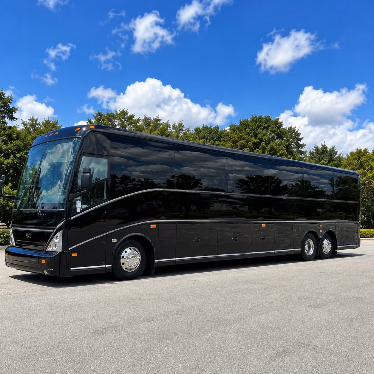conference and convention shuttle bus rentals in salinas and monterey county
