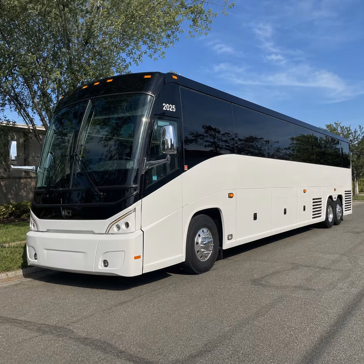 salinas groups heading to the bay area have a better way to travel